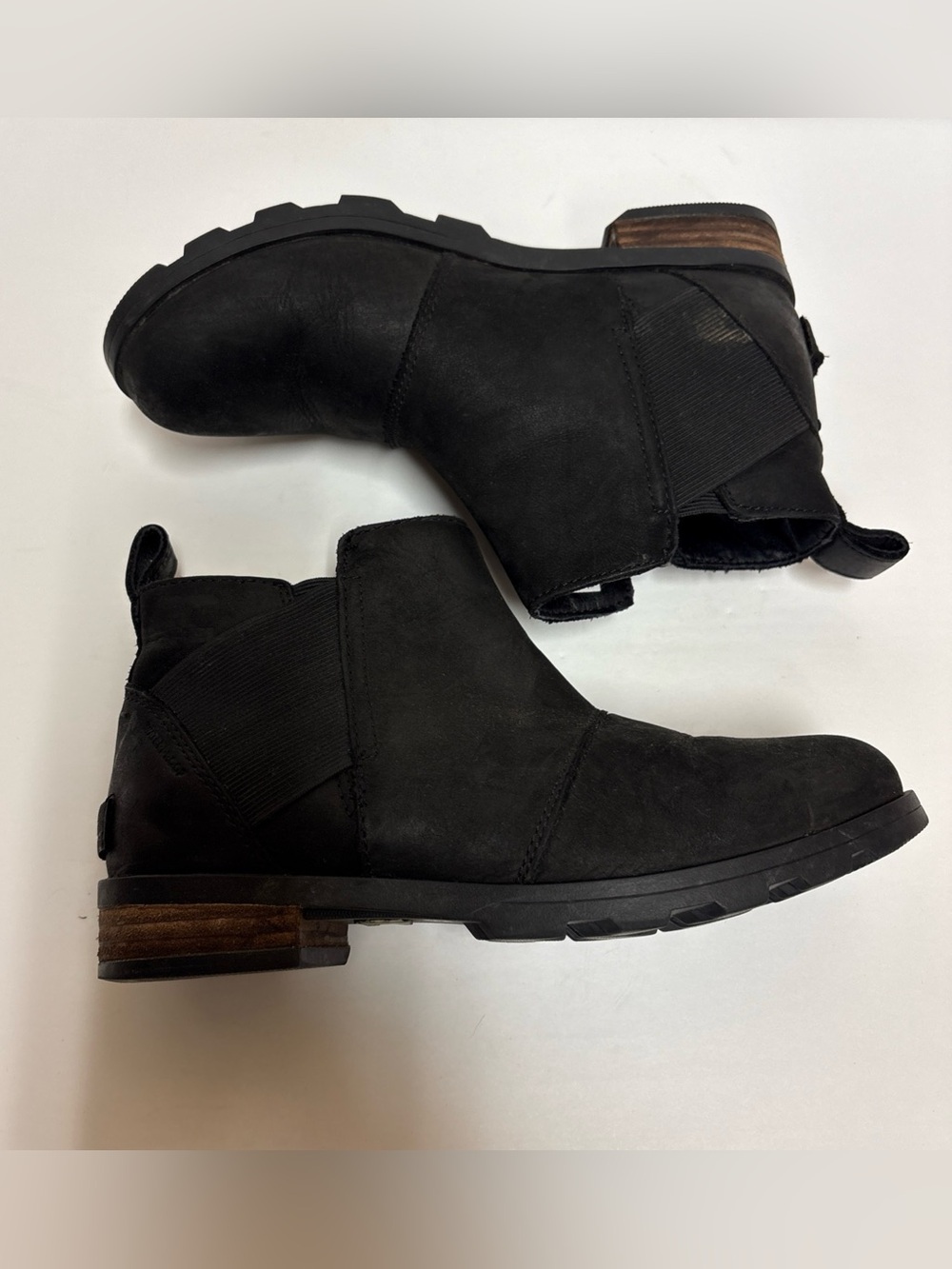 Sorel Women’s Emelie Black Chukka Boots with Brown Stacked Heel